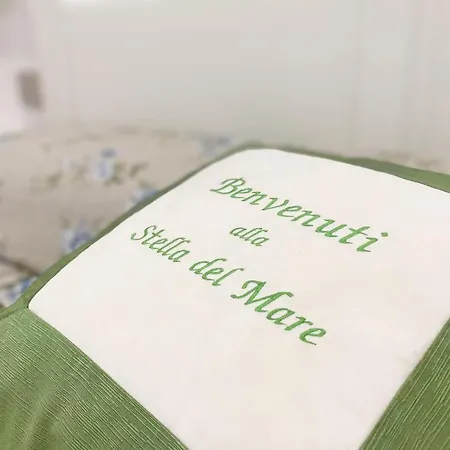 Stella Del Mare בית הארחה