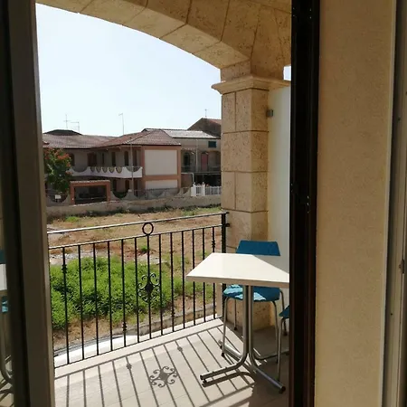 בית הארחה Stella Del Mare ליקאטה